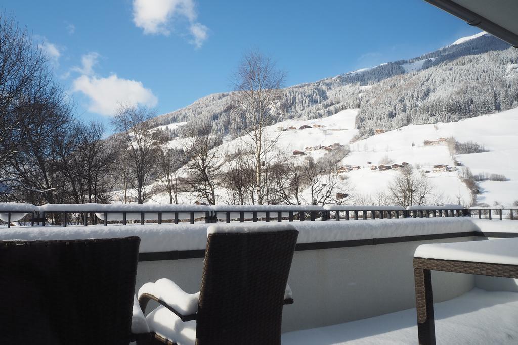 Apartment Smaragdblick Wildkogel Bramberg am Wildkogel Exteriér fotografie